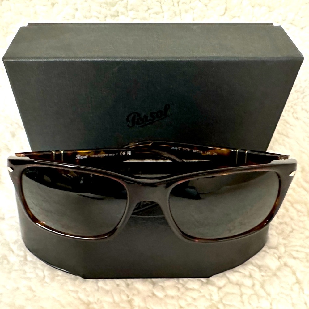 Persol Havana Sunglasses 3048S NWT